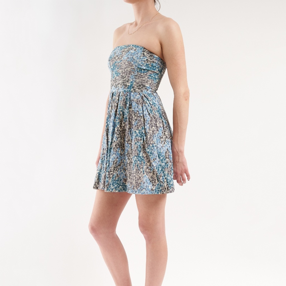 Forever21 strapless babydoll dress size small